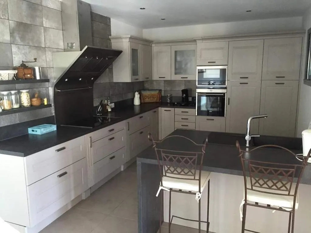 Charmante Maison Avec Piscine Artignosc-sur-Verdon Vakantiehuis