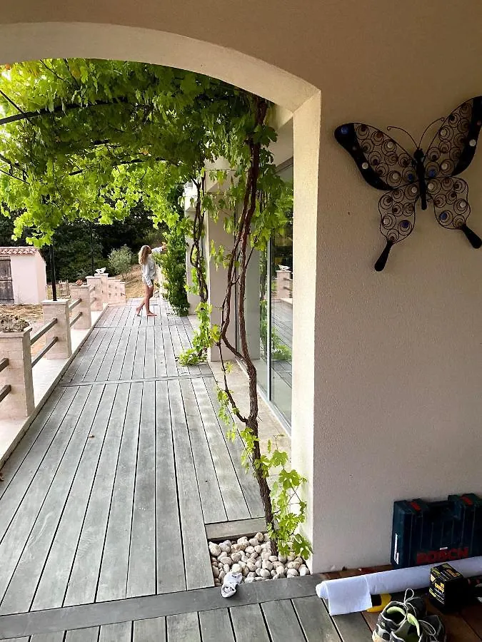 Charmante Maison Avec Piscine Artignosc-sur-Verdon Vakantiehuis